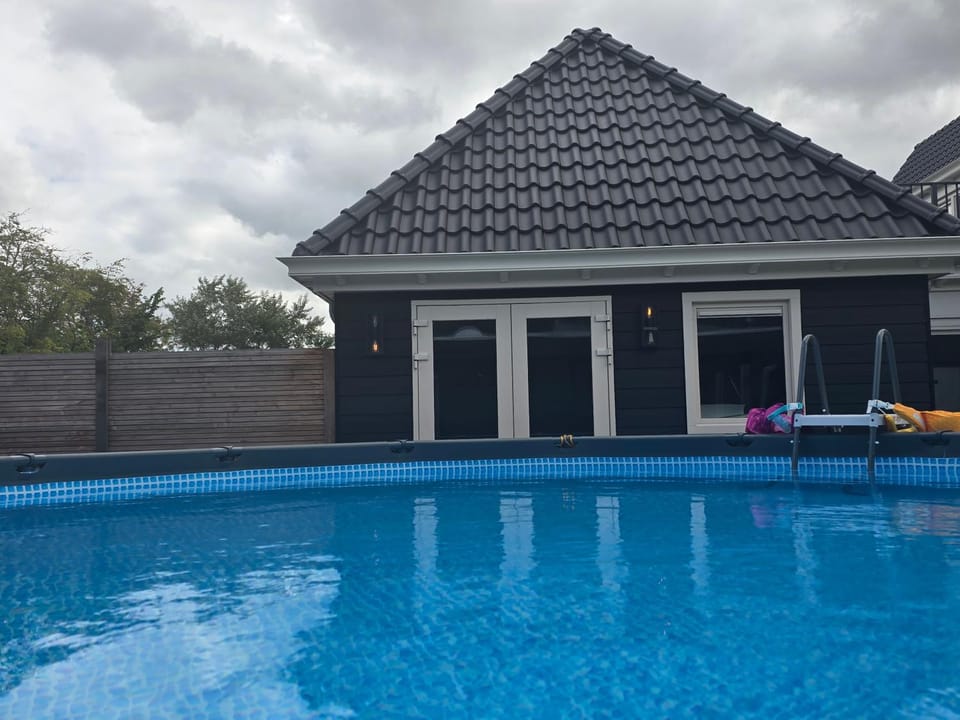 Pool view, Swimming pool