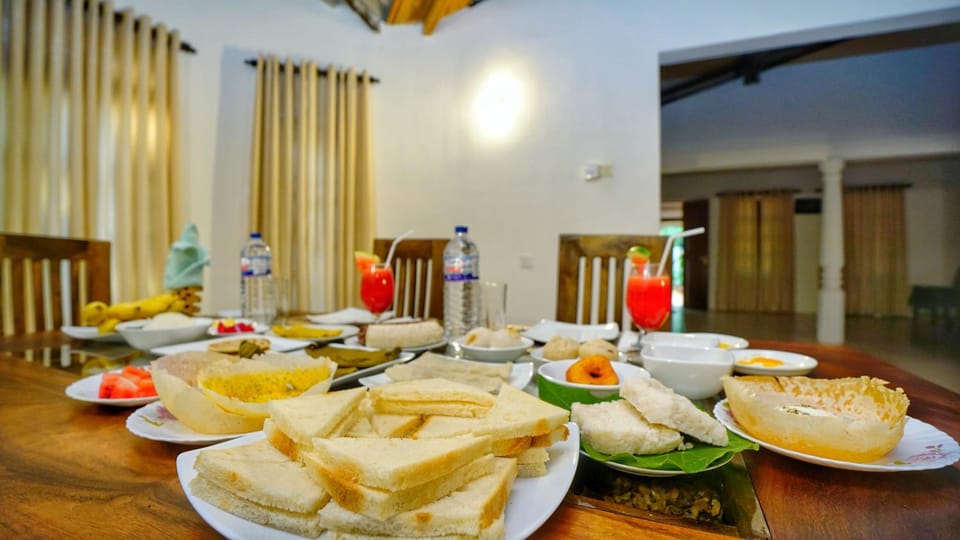 Temple Entrance Villa Vacation rental in Dambulla