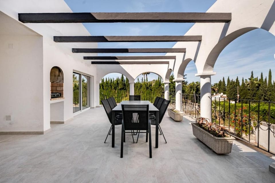 Patio, BBQ facilities, Balcony/Terrace, Dining area