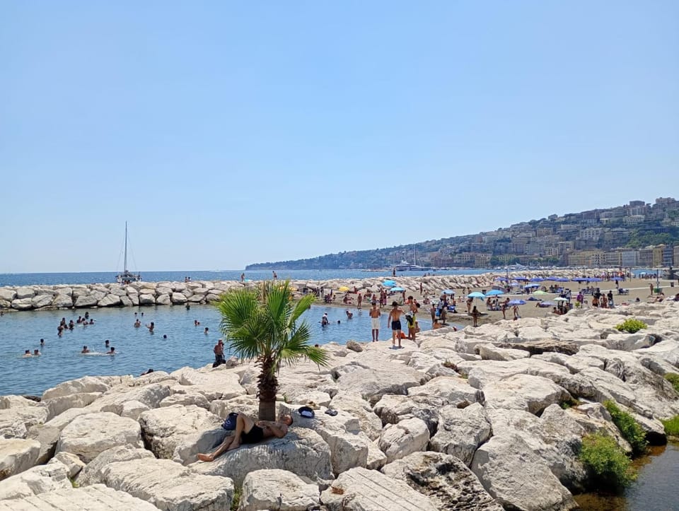 Nearby landmark, Neighbourhood, Natural landscape, Beach