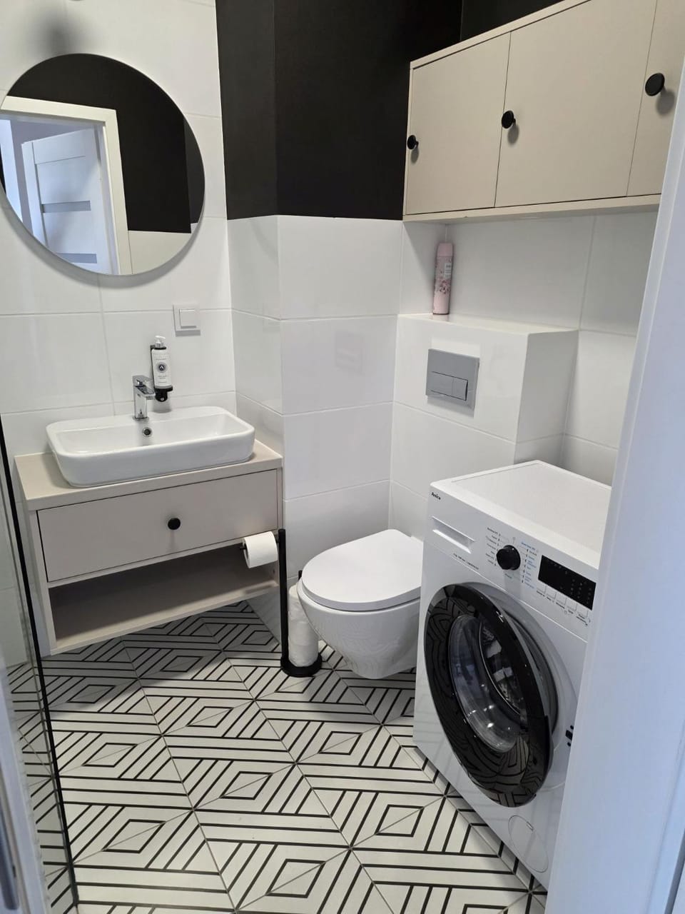 Toilet, Bathroom
