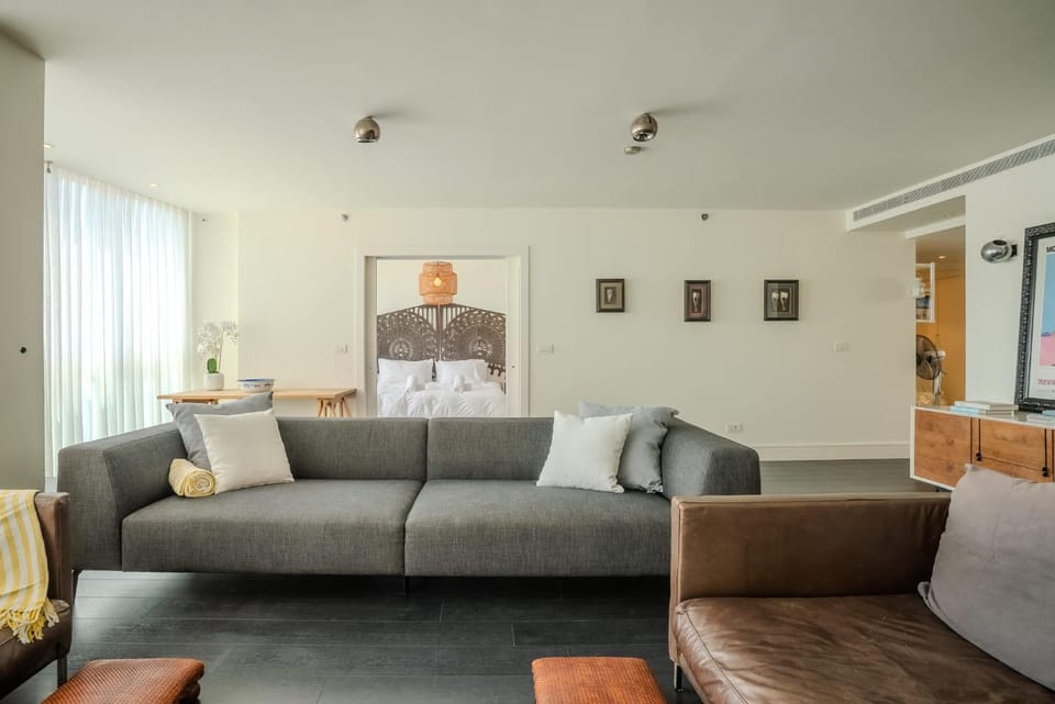 Carmelo Port BeachFront shelter in the building Apartment in Tel Aviv-Yafo
