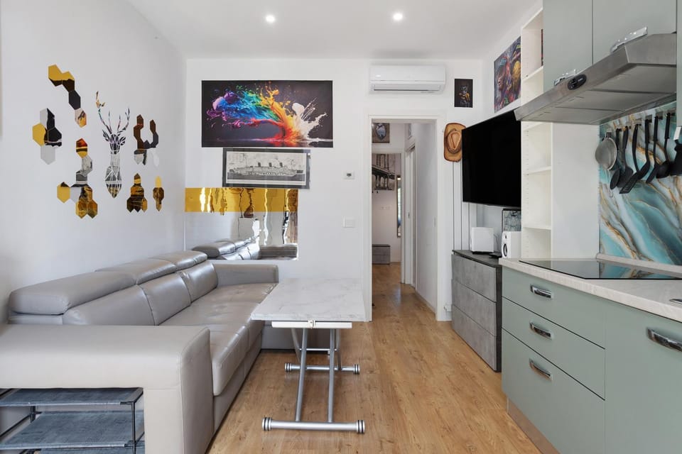 Property building, Living room
