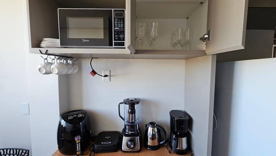 Coffee/tea facilities, Kitchen or kitchenette, toaster