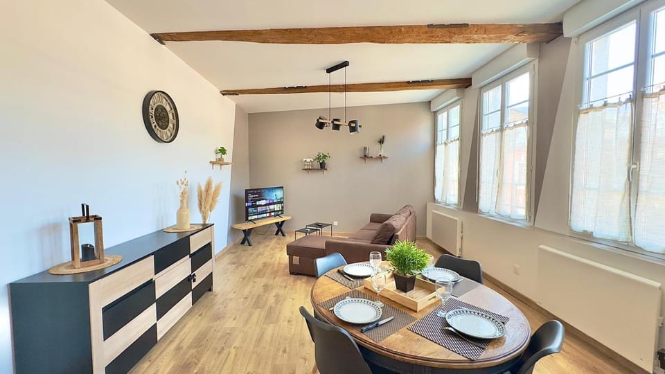 Bel appartement 2-4 pers Centre-ville Netflix Apartment in Amiens
