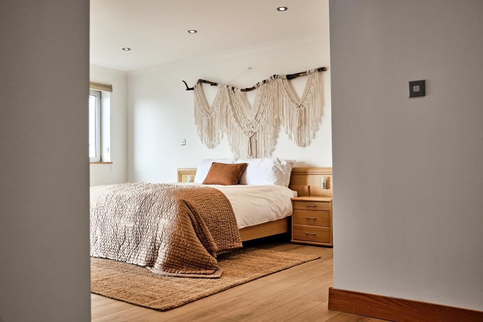 Harbour Heights - Escape Ordinary Apartment in Portstewart