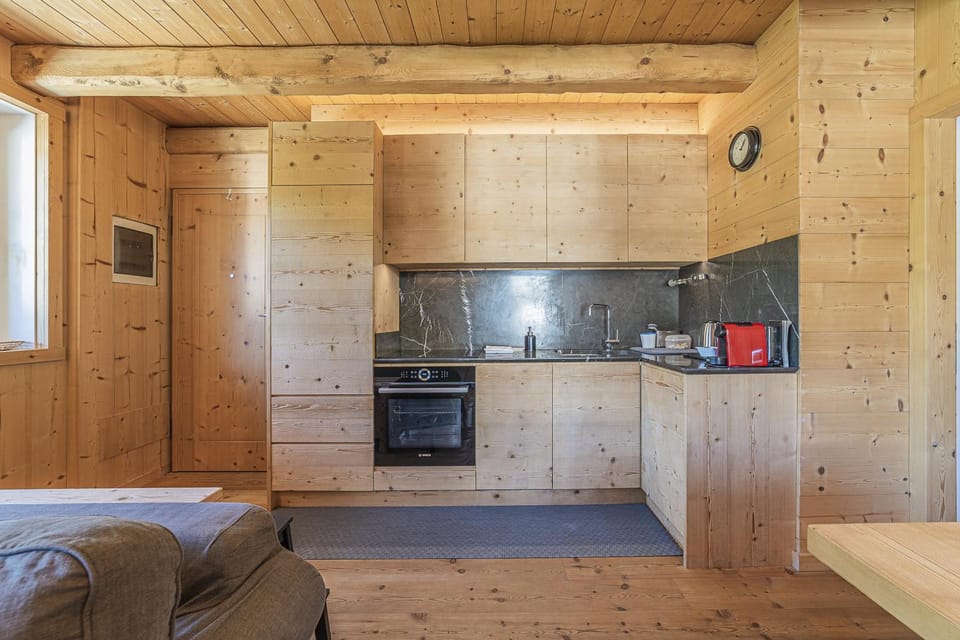 Kitchen or kitchenette