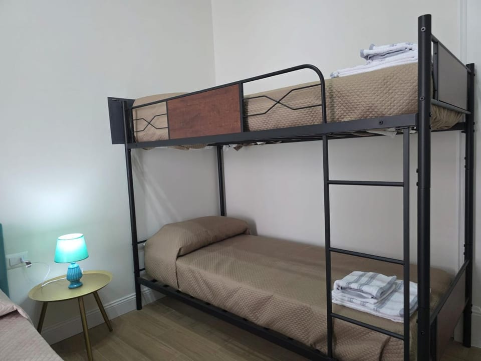 Photo of the whole room, Bedroom, bunk bed