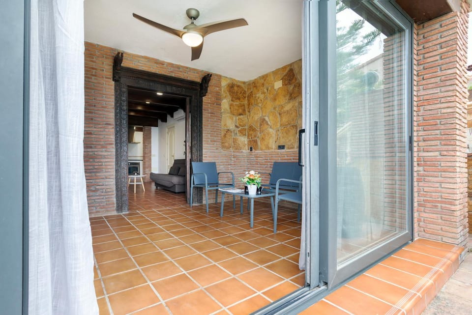 View (from property/room), Balcony/Terrace