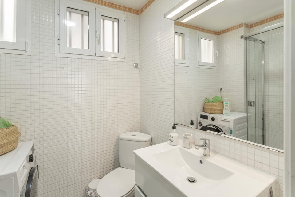 Bathroom, Living room