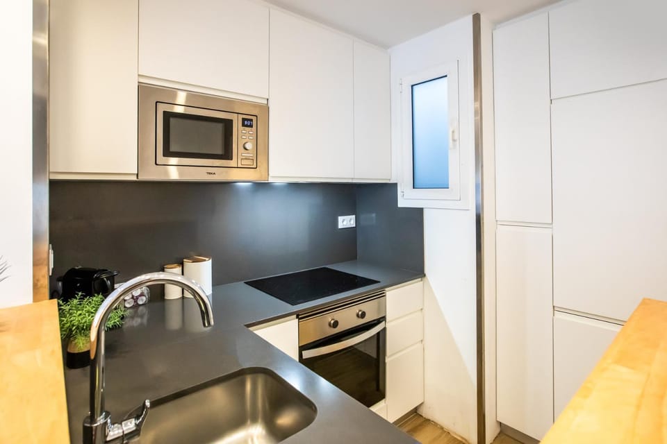 61IND1124- Beautiful apartment near sagrada famili Apartment in Barcelona
