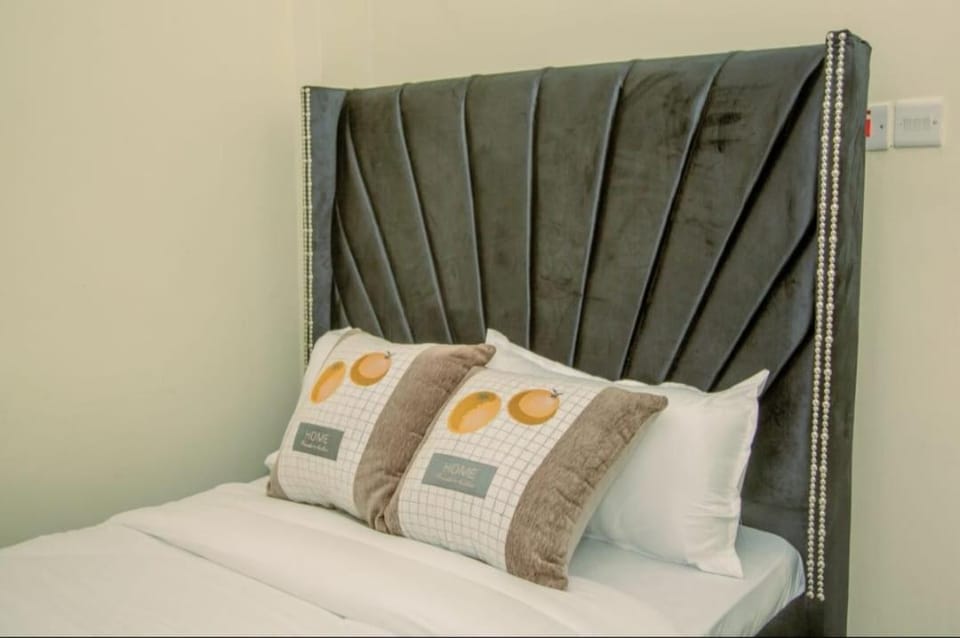 Tiny Haven Studio with free WI-FI and Parking Apartment in Kenya