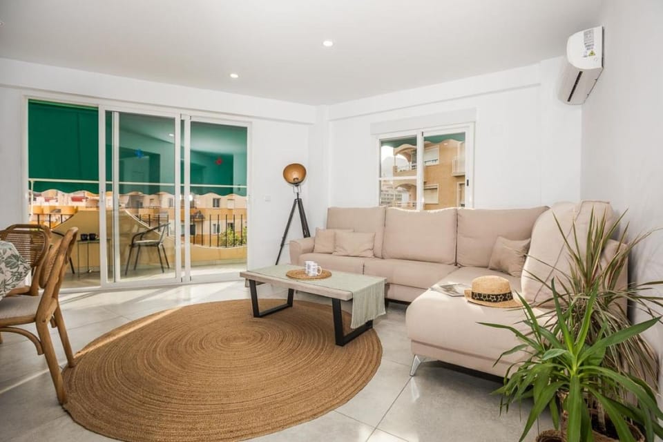 Living room, air conditioner