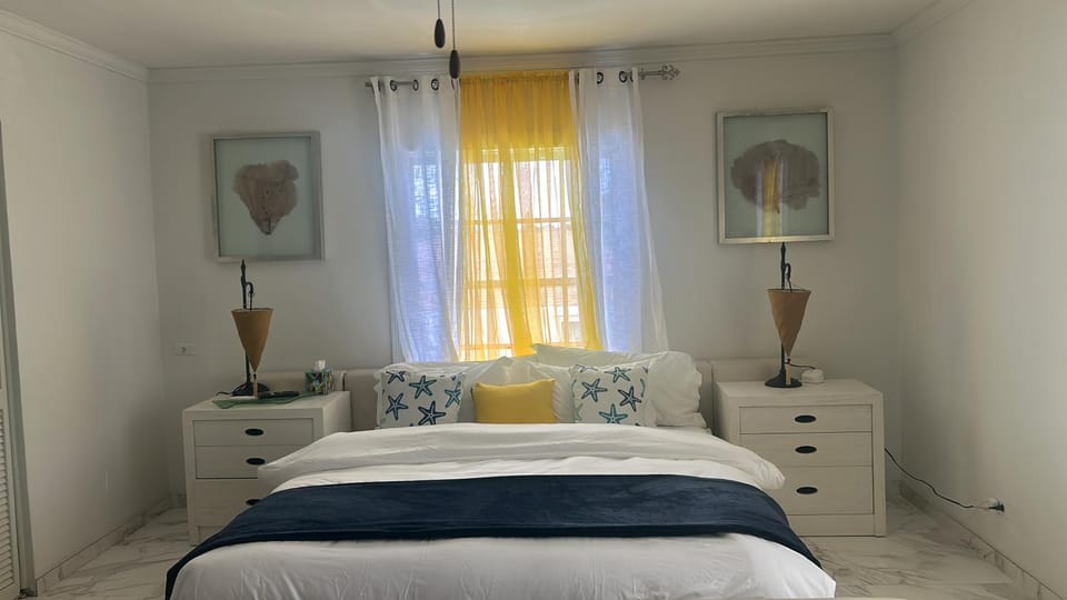 Ocean view House in Nassau