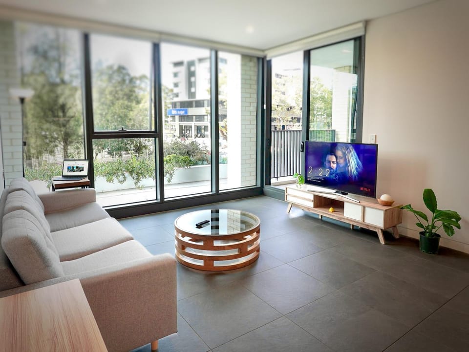 Olympic Park 2BR Accor stadium Pool & Gym Apartment in Lidcombe