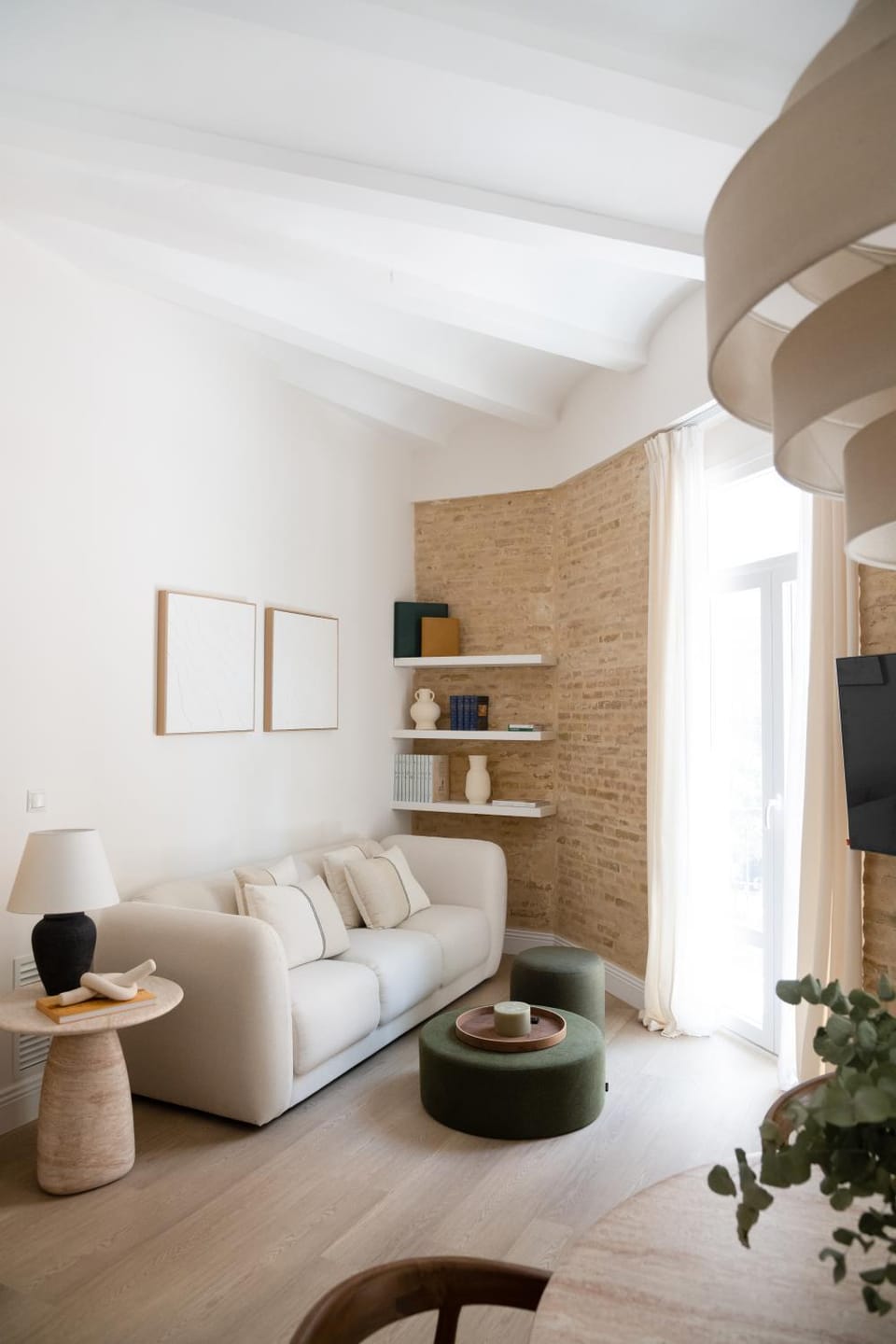 TV and multimedia, Living room