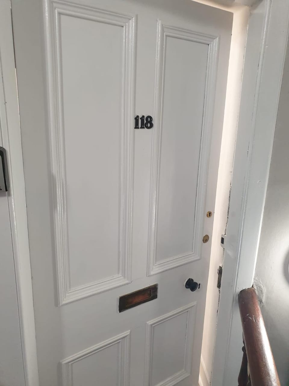 Facade/entrance, wardrobe