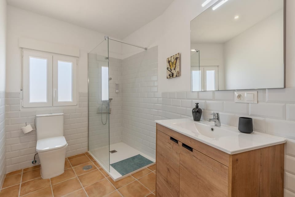 Bathroom, Living room