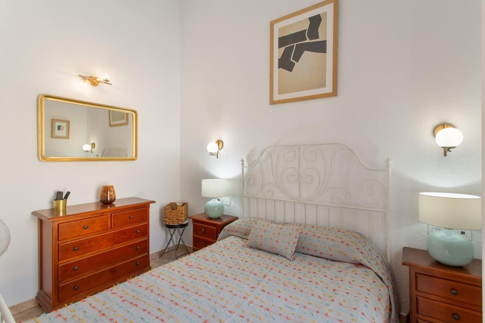 Living room, Bedroom