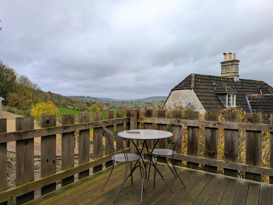 Natural landscape, View (from property/room), Balcony/Terrace, Dining area