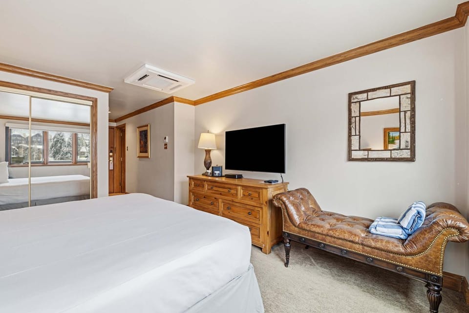 Lodge Tower 190 Hotel in Vail