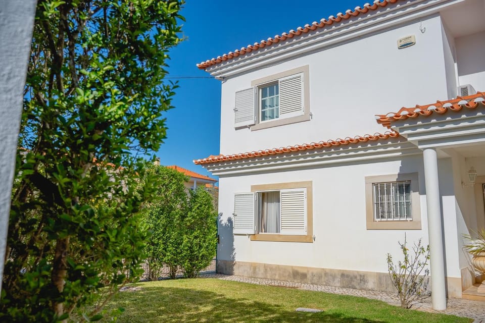 Casa do Marmeleiro Guest House Cascais Vacation rental in Cascais