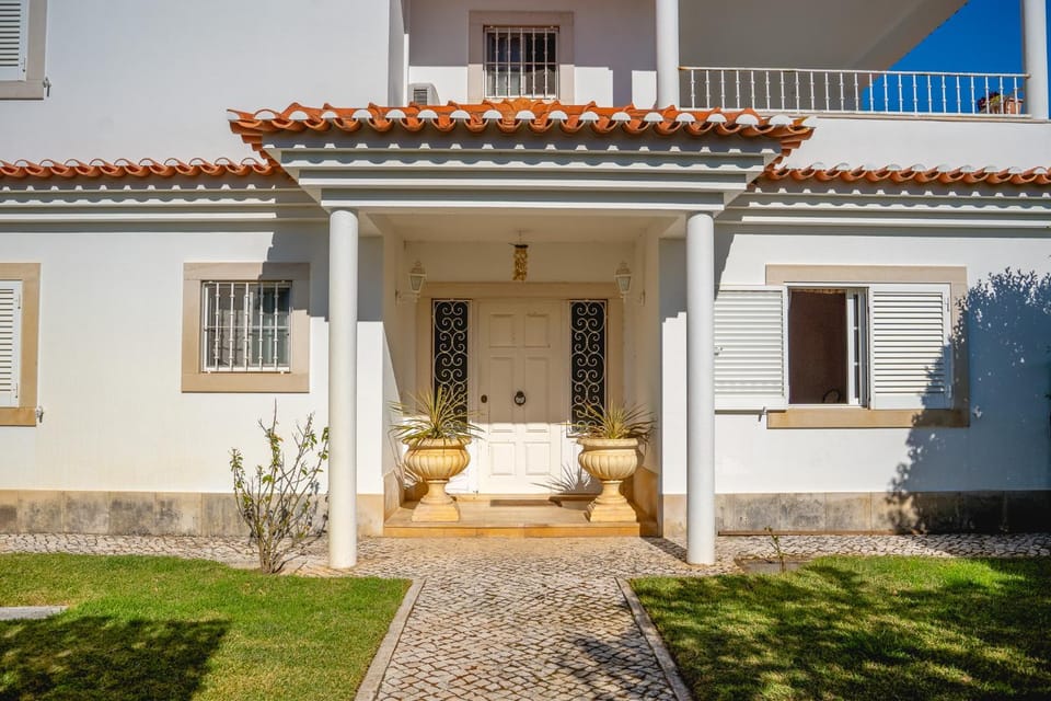 Casa do Marmeleiro Guest House Cascais Vacation rental in Cascais