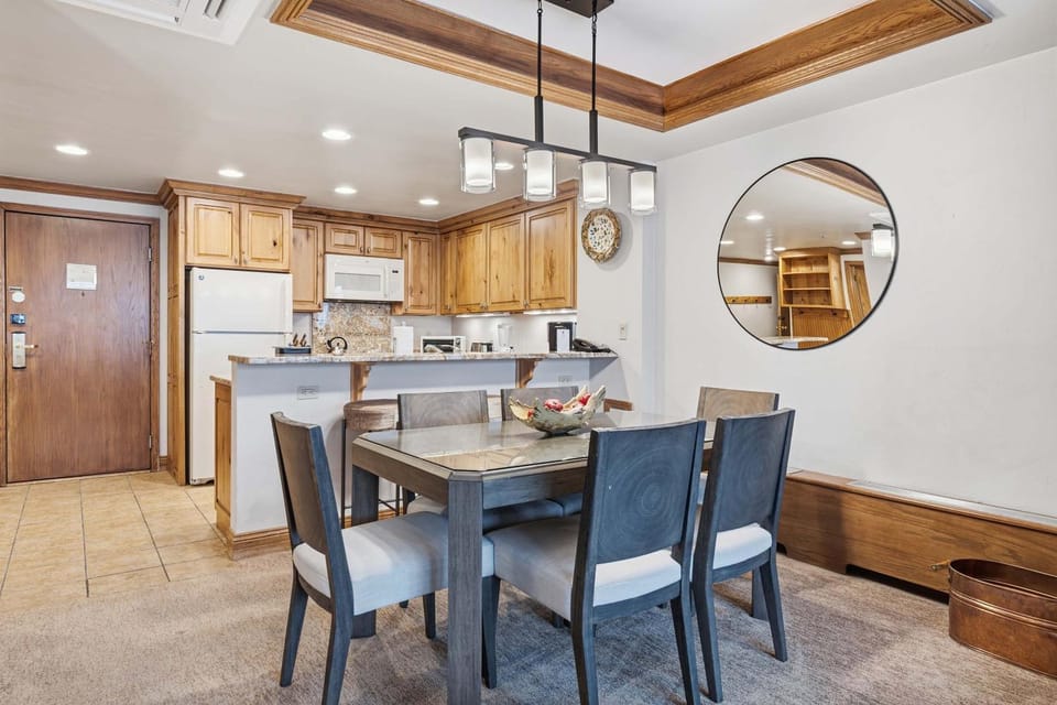 Lodge Tower 194 One Bedroom Residence Apartment in Vail