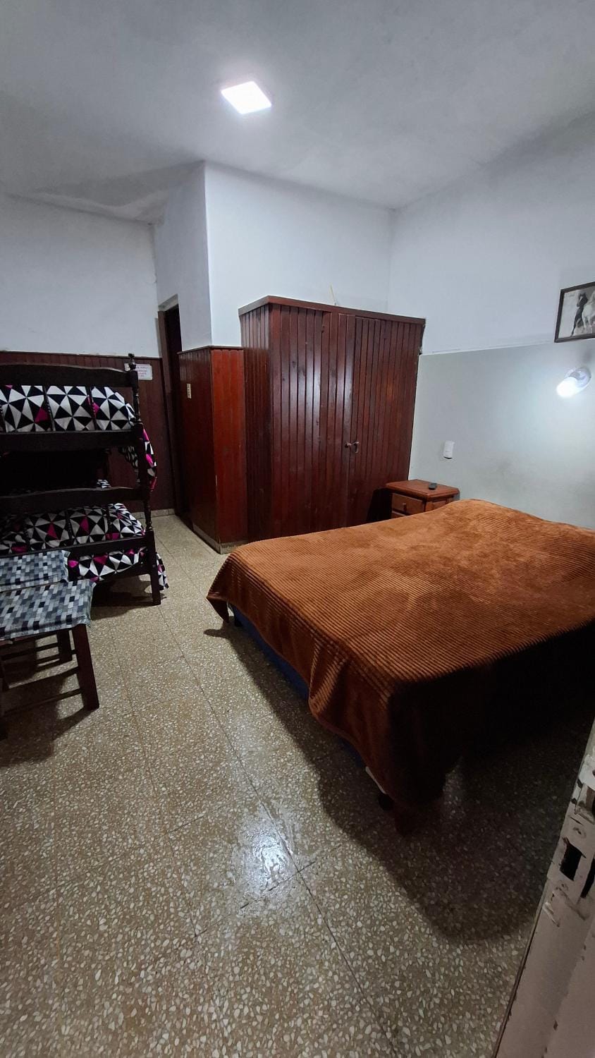Hospedaje Artigas Hostel in Corrientes
