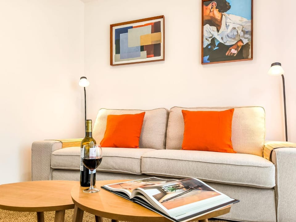 Communal lounge/ TV room, Living room, Decorative detail