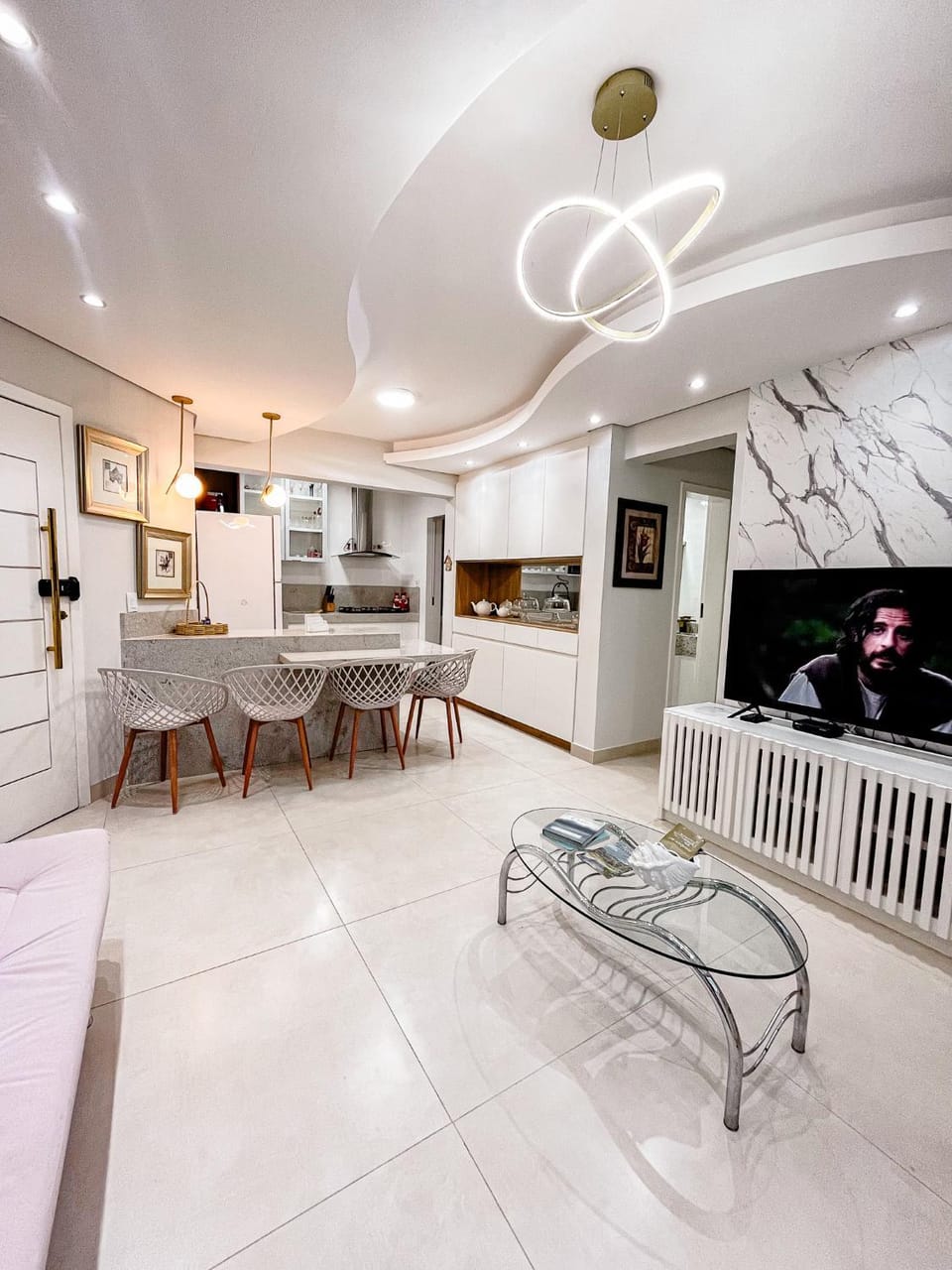 Communal lounge/ TV room