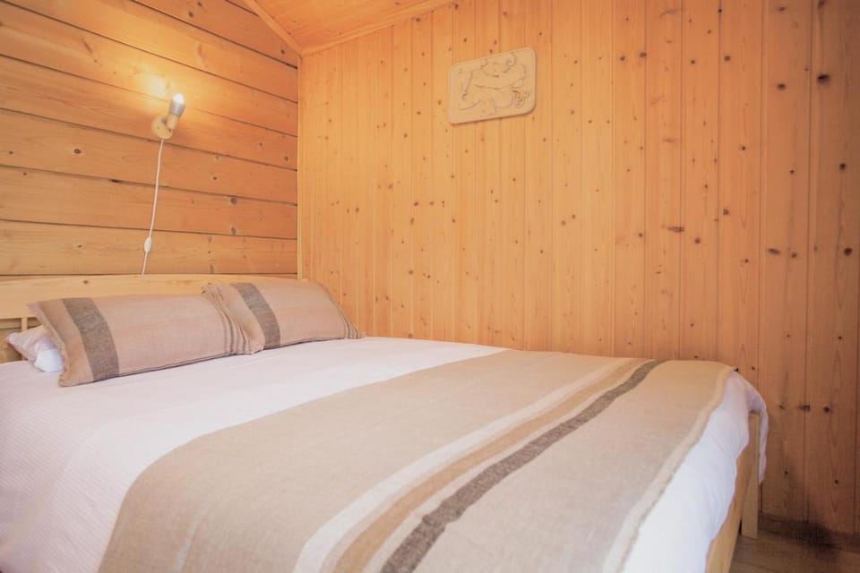 Chalet l'Orchidée Chalet in Haute-Savoie