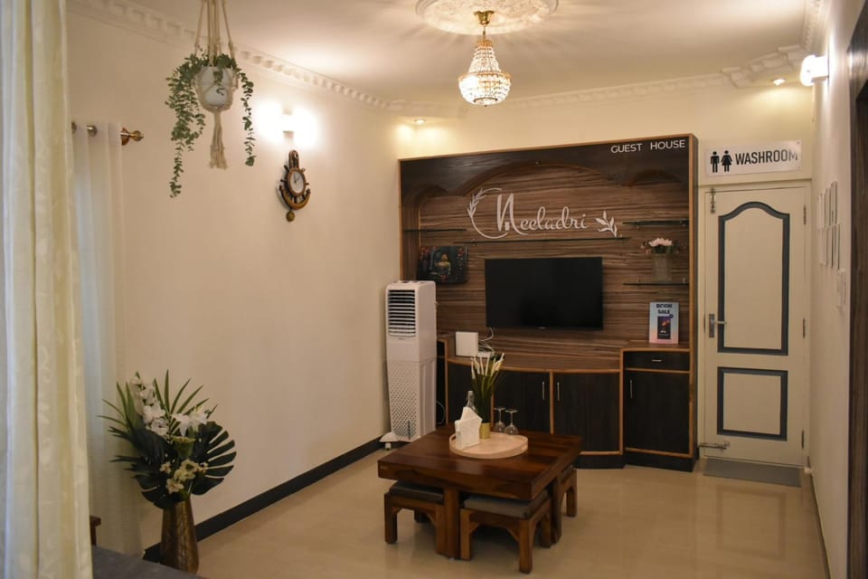 Communal lounge/ TV room, Living room