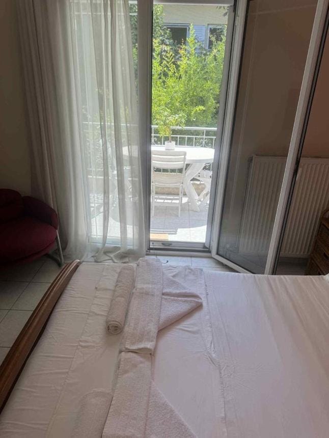 Bed, View (from property/room), Bedroom