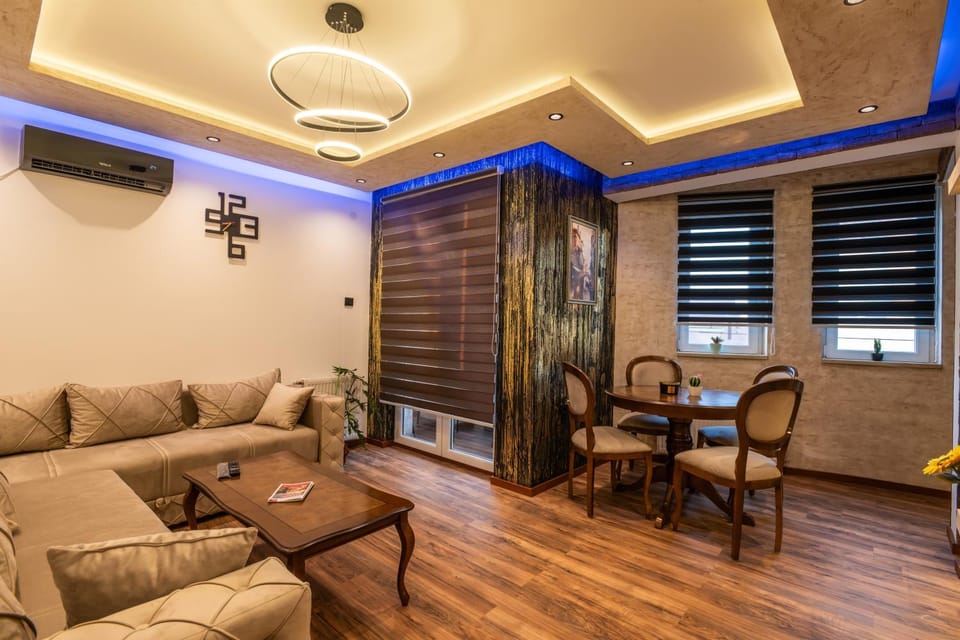 Ryo Golden Imperial 1 Apartment in Serbia