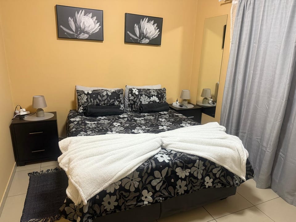 Casa Palm and Tide self catering holiday home House in Namibia