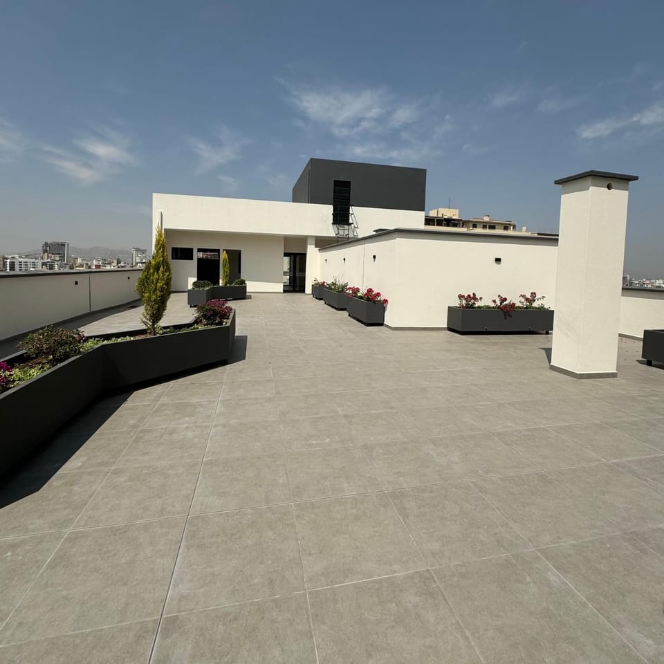 Day, Balcony/Terrace
