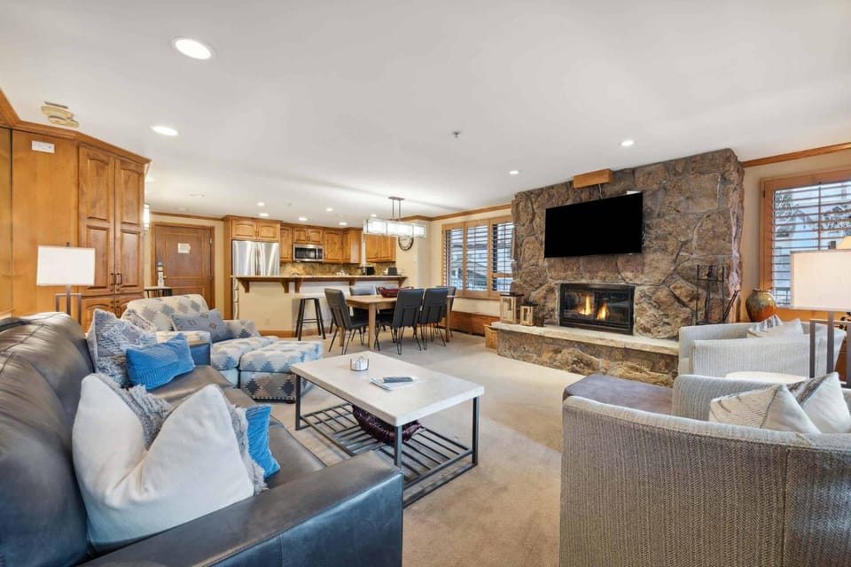 Lodge Tower 277 One Bedroom Residence Apartment in Vail