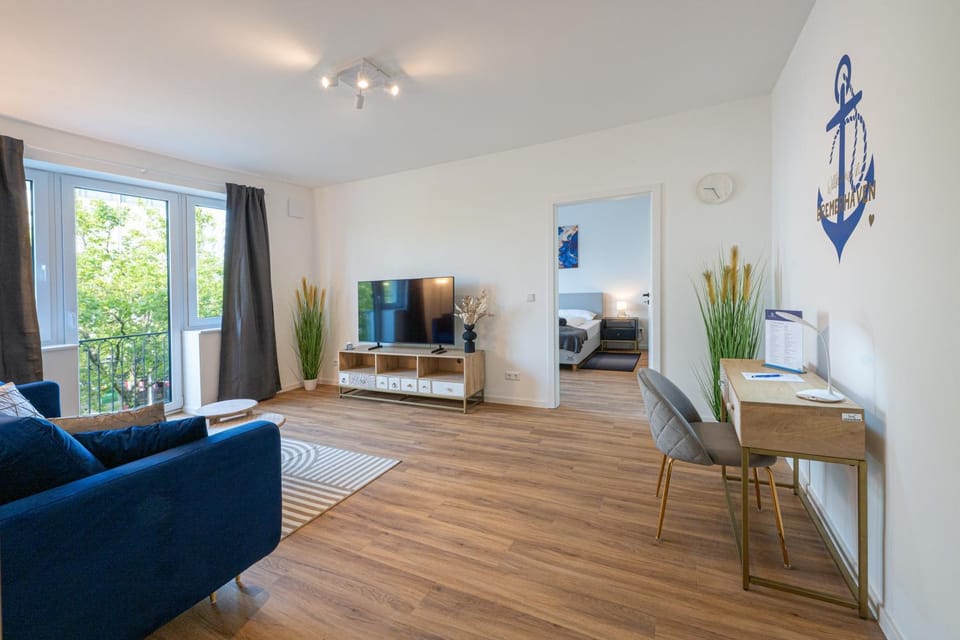 TV and multimedia, View (from property/room), Living room, Seating area, City view, heating, internet, internet, soundproof