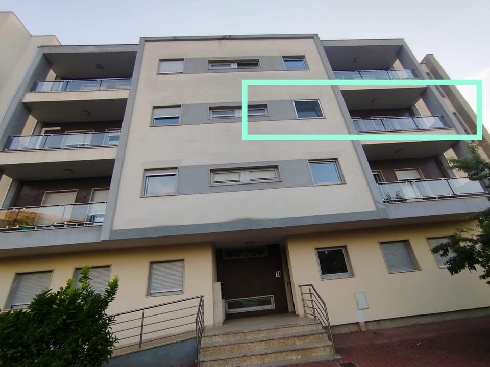 Property building, Day, View (from property/room), Balcony/Terrace
