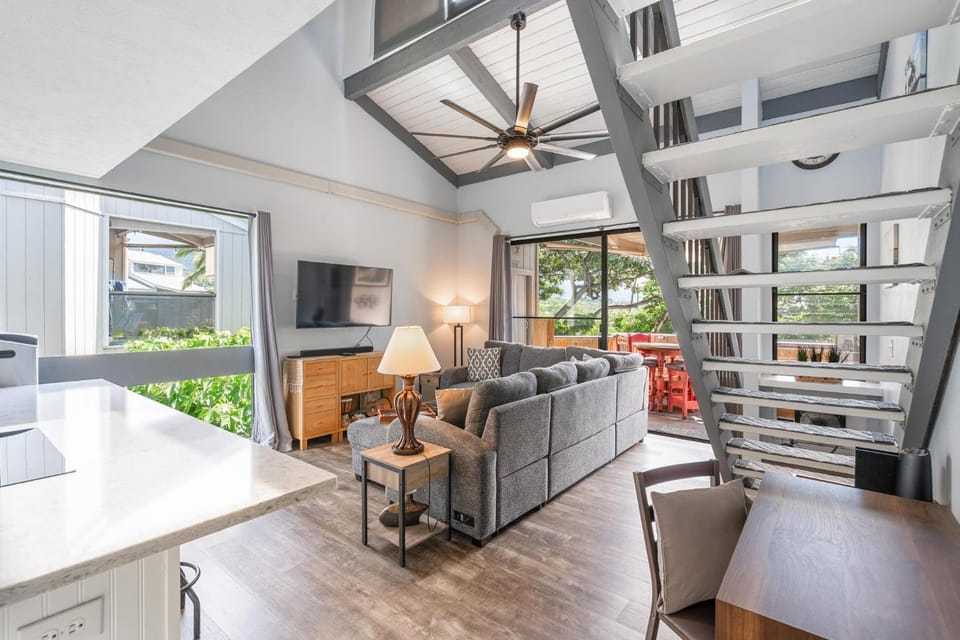 Kailua Bay Resort#2-306 House in Holualoa