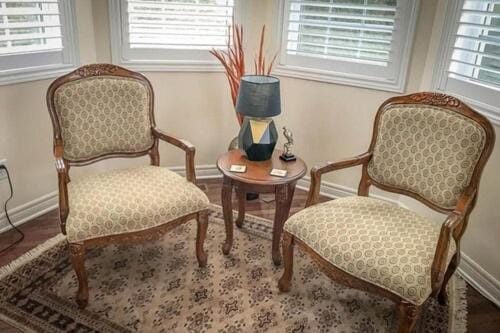 Seating area