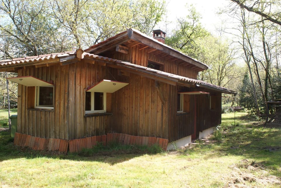 Property building, Spring, Day, Natural landscape, Garden
