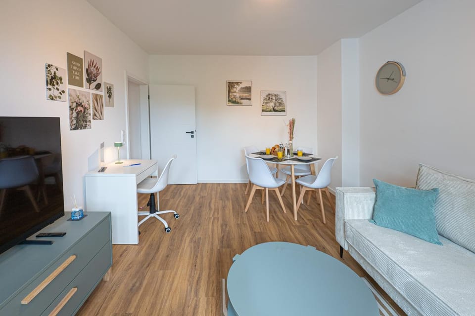 TV and multimedia, Living room, Seating area, Dining area, heating, internet, internet, soundproof