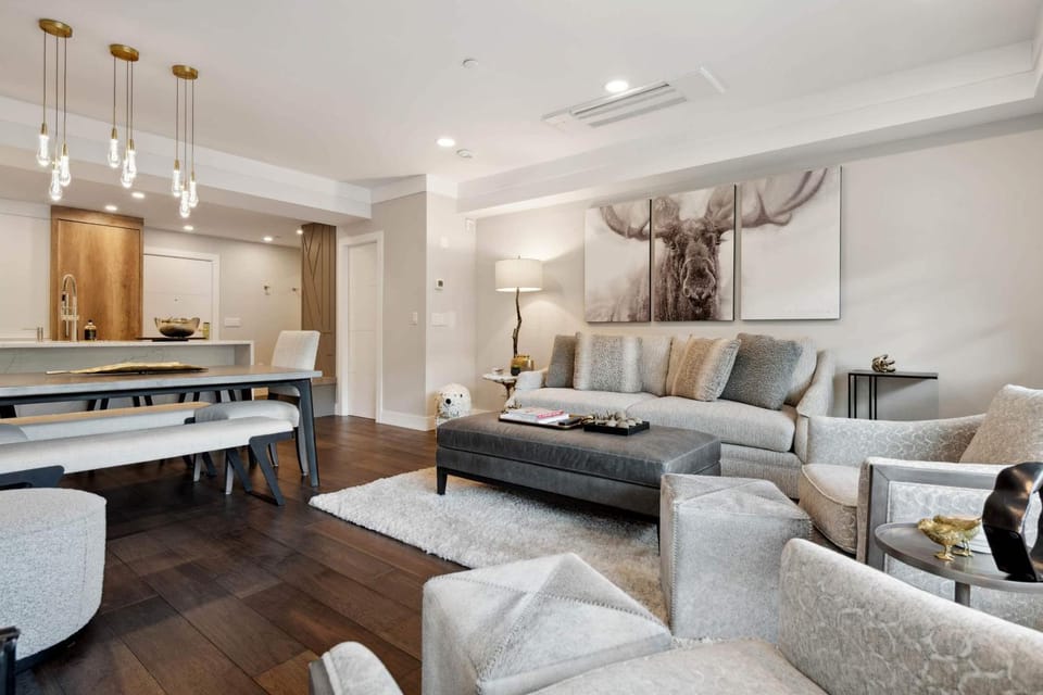 Lodge Tower 278 Two Bedroom Residence Apartment in Vail