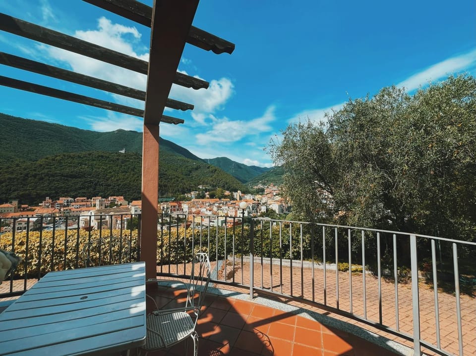 La terrazza Apartment in Liguria