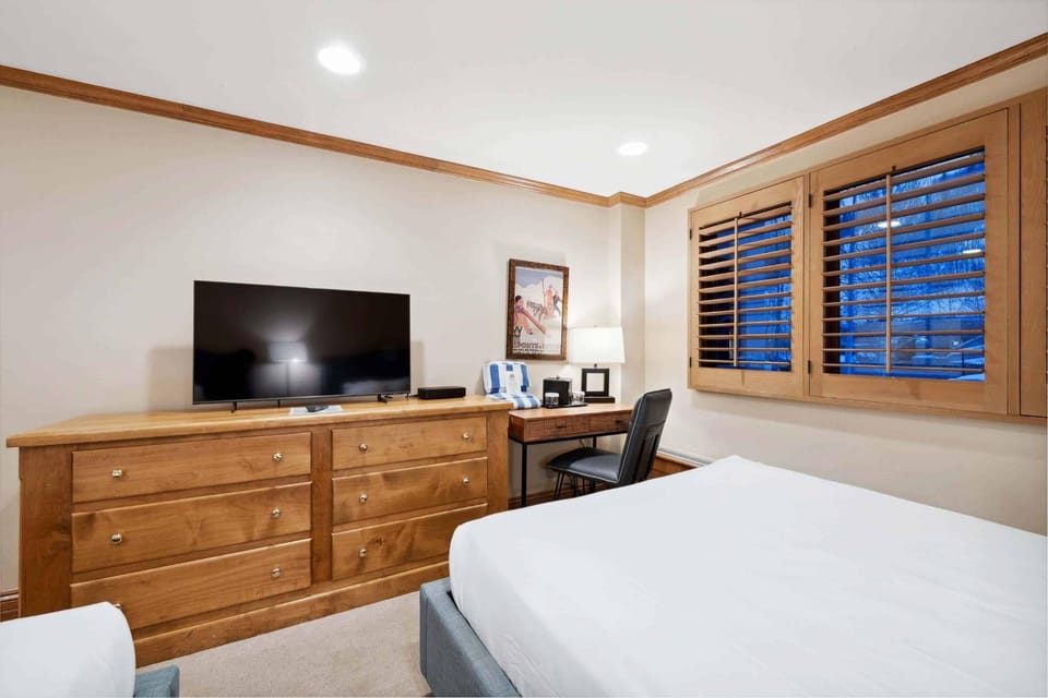 Lodge Tower 283 Hotel in Vail