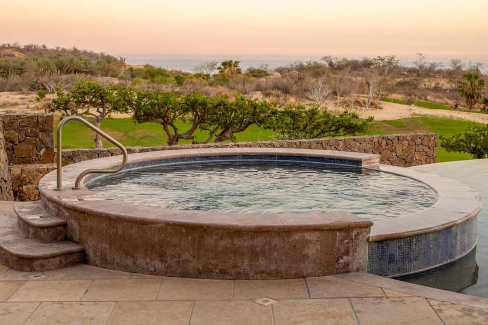 3BD Golf Front Hot Tub Beach Club in PLC Apartment in Baja California Sur