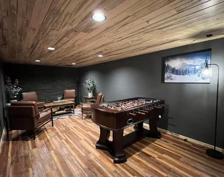 Grand Spruce Lodge Villa in Trapper Creek