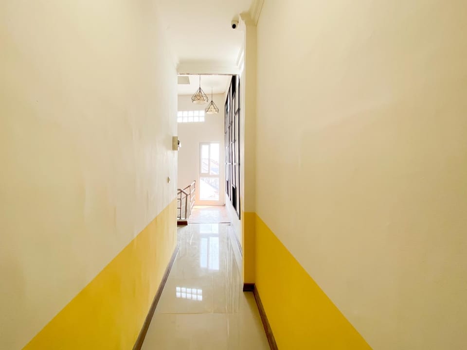 Behomy Veteran Raya Hotel in South Jakarta City